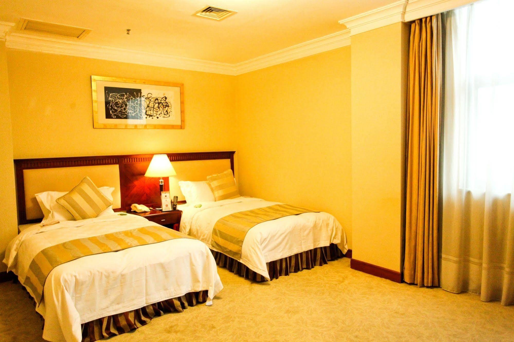 Shenzhen Dongmen Metropark Suites Hotel Екстер'єр фото