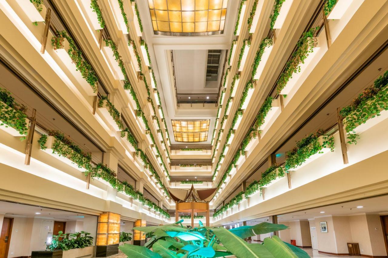 Shenzhen Dongmen Metropark Suites Hotel Екстер'єр фото